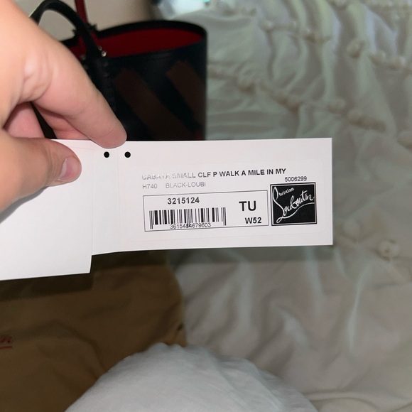 Rare Christian Louboutin walk a mile in my shoes Cabata small genuine - Picture 6 of 8